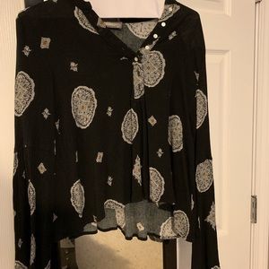 Patterned black top